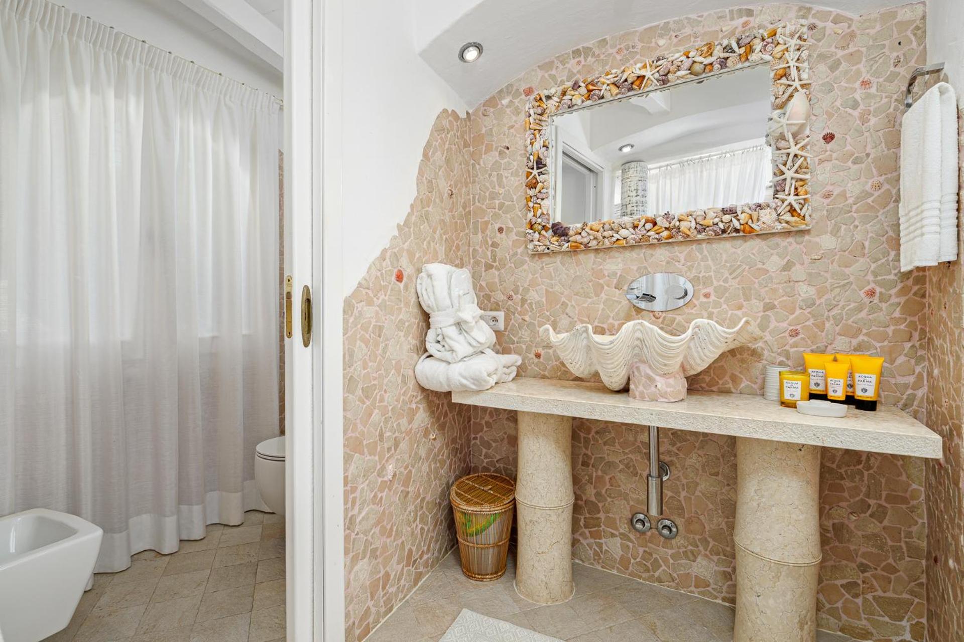 Anna Bed & Breakfast 4*